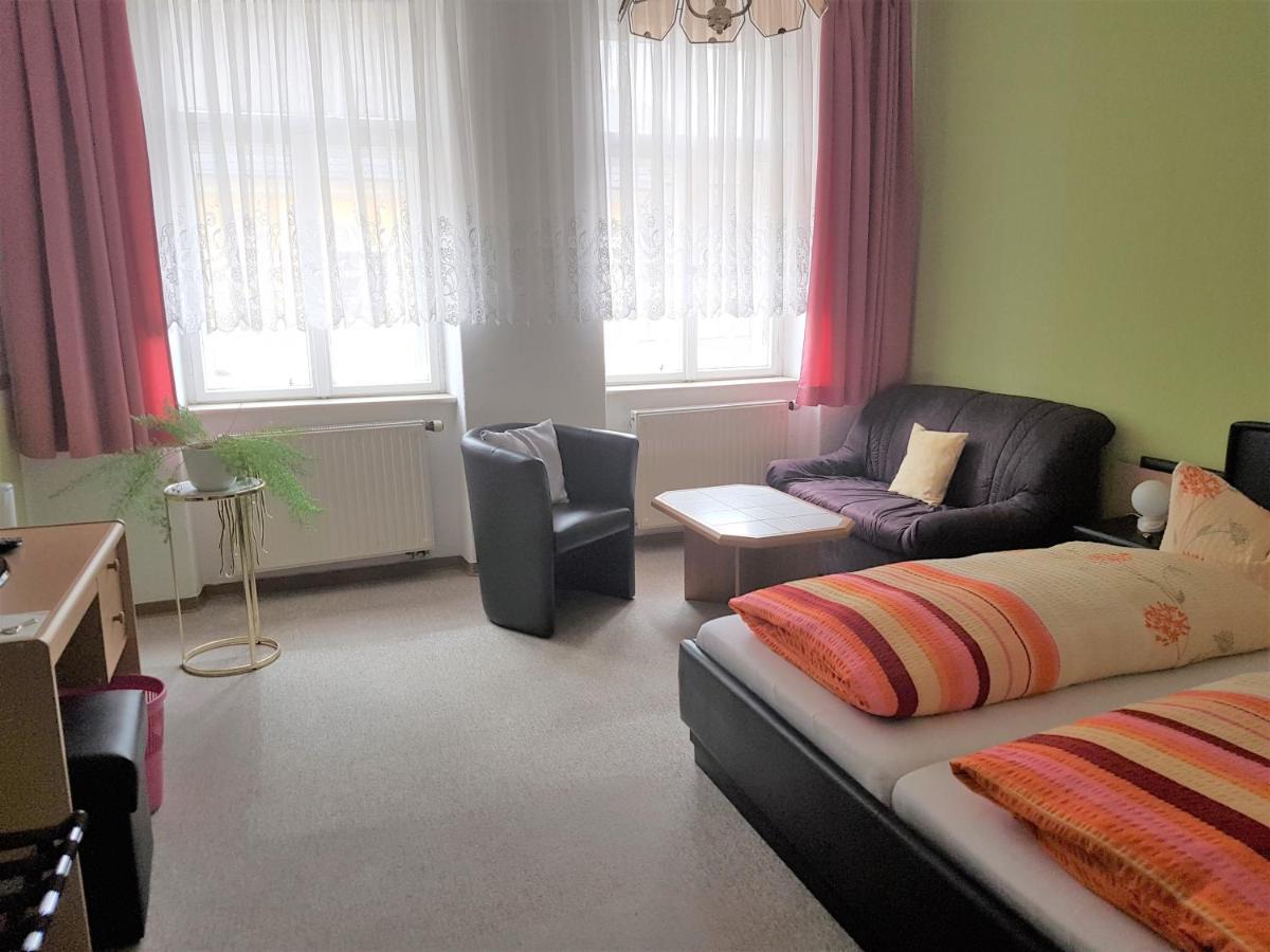Pension Zur Altdeutschen Zschopau Экстерьер фото